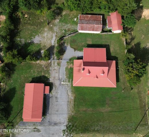 2215 Clinton Hwy Hwy, Powell, TN 37849
