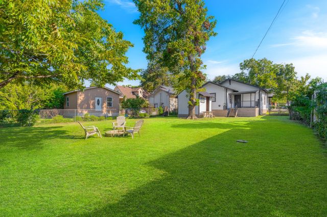 1811 Denver Avenue, Fort Worth, TX 76164