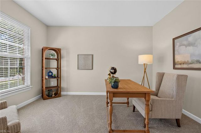 204 Castleberry DR, Chesapeake, VA 23322