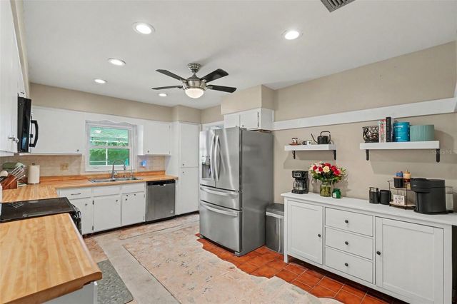 112 W BRENTRIDGE DRIVE, Brandon, FL 33511