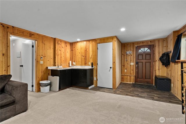 6019 Alameda Ave W, University Place, WA 98467