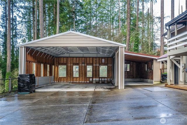 6019 Alameda Ave W, University Place, WA 98467