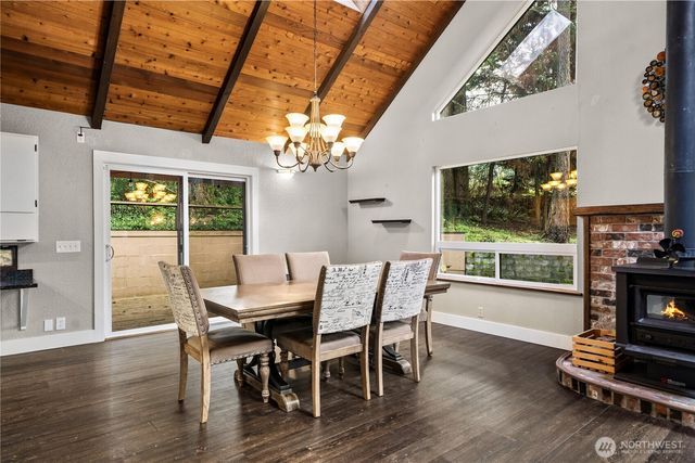 6019 Alameda Ave W, University Place, WA 98467