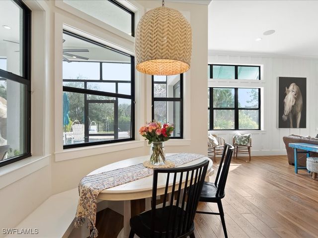 2590 2nd ST NW, Naples, FL 34120