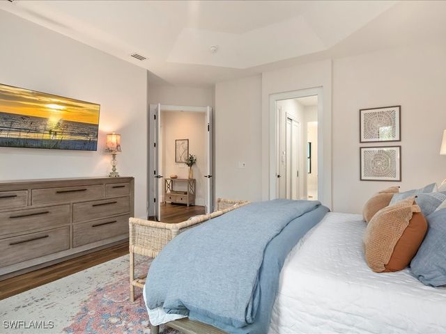 2590 2nd ST NW, Naples, FL 34120