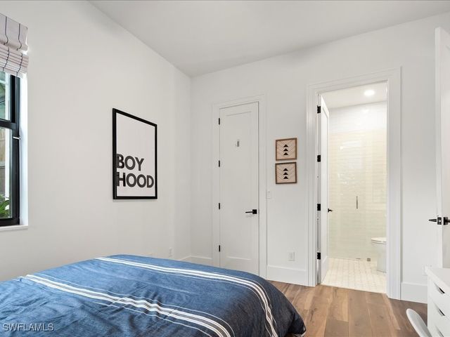 2590 2nd ST NW, Naples, FL 34120