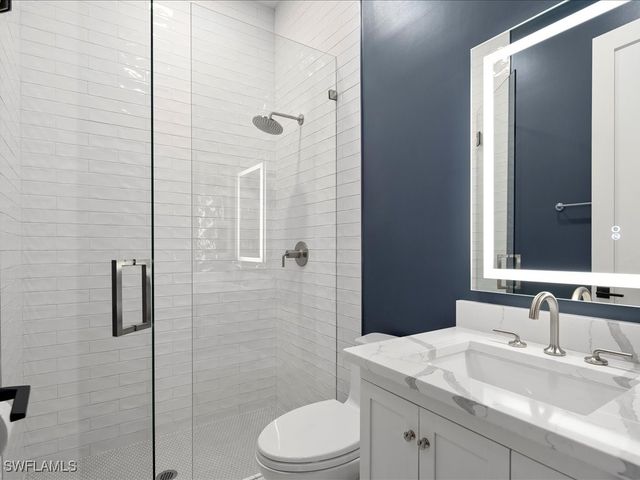 2590 2nd ST NW, Naples, FL 34120