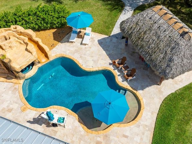 2590 2nd ST NW, Naples, FL 34120