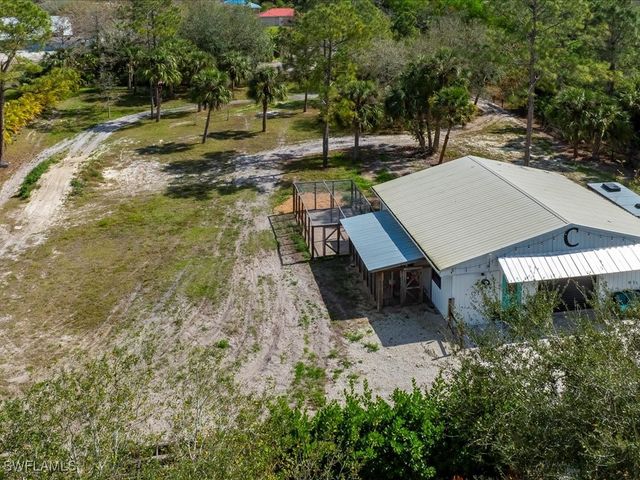 2590 2nd ST NW, Naples, FL 34120