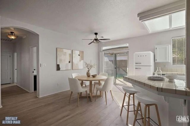 10821 Tivoli Court, Bakersfield, CA 93311