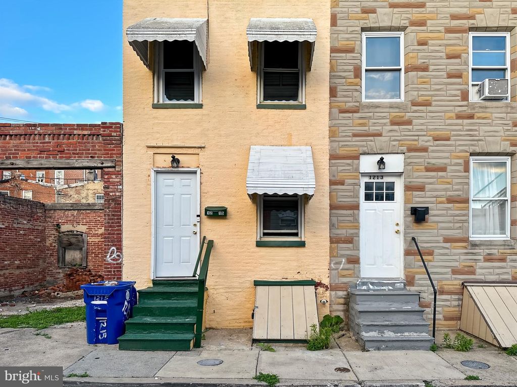 1215 N SPRING STREET, Baltimore, MD 21213