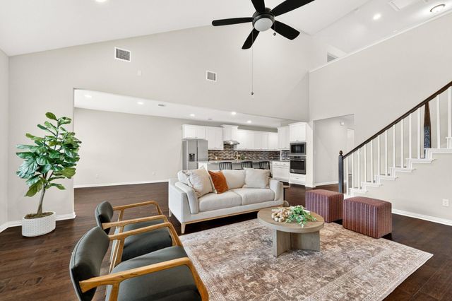 12613 Twisted Root DR, Manchaca, TX 78652