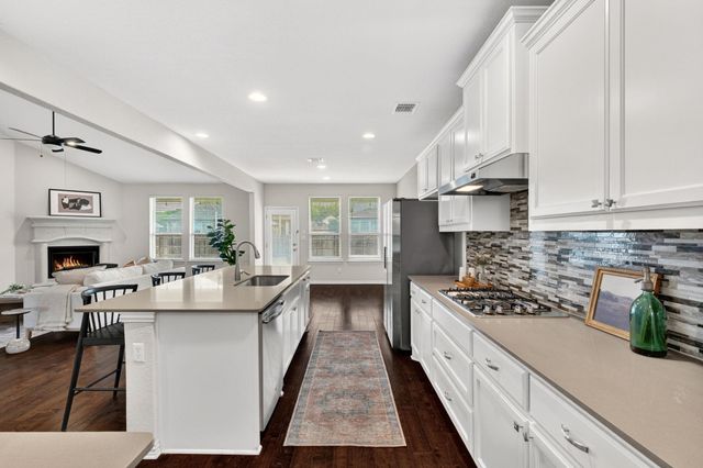 12613 Twisted Root DR, Manchaca, TX 78652