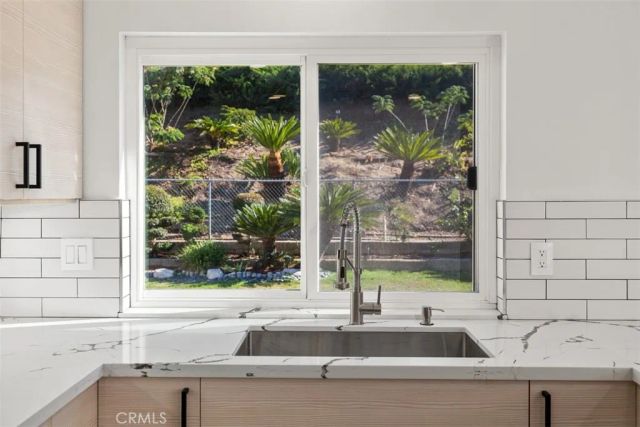36 Mountain View, Irvine, CA 92603