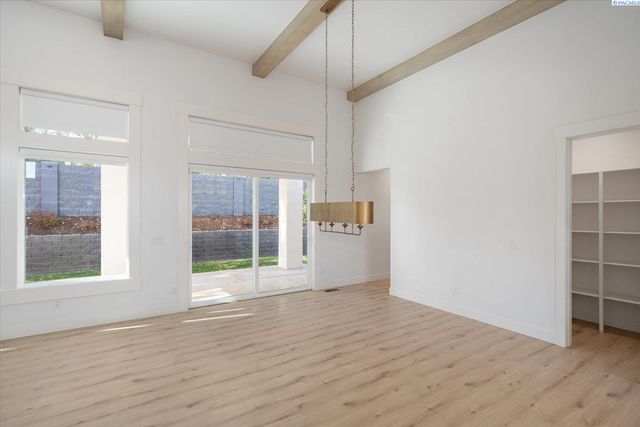 736 Mara Loop, Richland, WA 99352