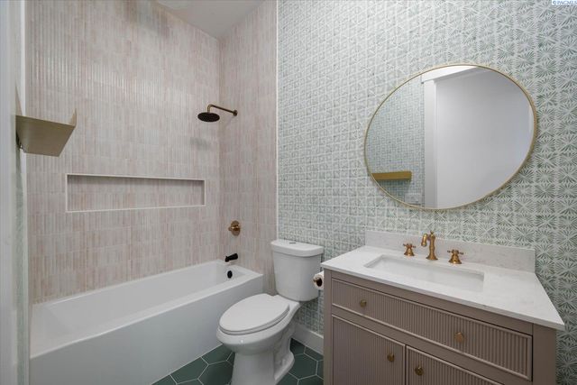 736 Mara Loop, Richland, WA 99352