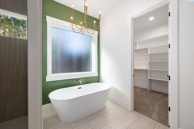 736 Mara Loop, Richland, WA 99352