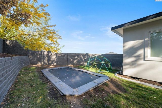 736 Mara Loop, Richland, WA 99352