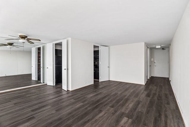 4800 S Chicago Beach Drive 2613N, Chicago, IL 60615