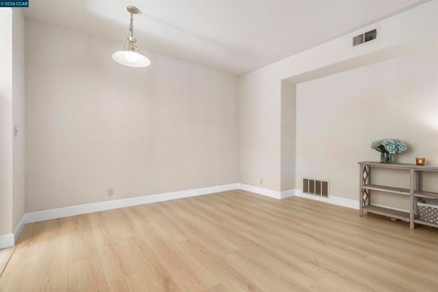 360 S Eagle Nest Lane, Danville, CA 94506