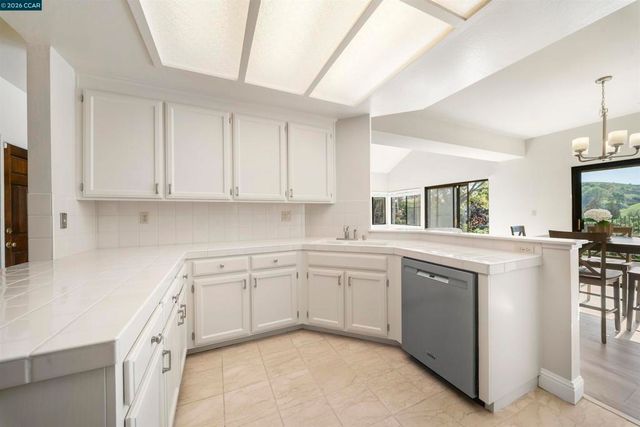 360 S Eagle Nest Lane, Danville, CA 94506