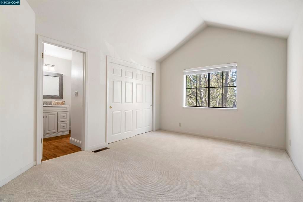 Image 31 of property listing at 360 S Eagle Nest Lane, Danville, CA 94506