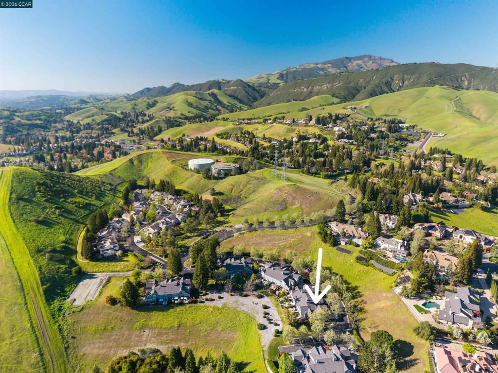 Image 49 of property listing at 360 S Eagle Nest Lane, Danville, CA 94506