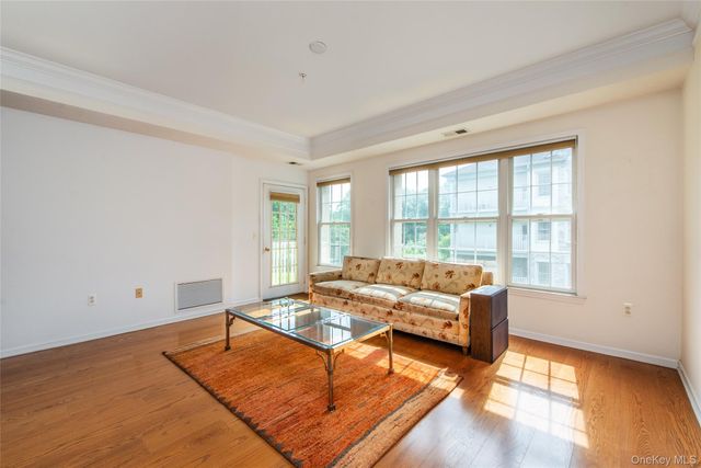 28 N De Baun Avenue 205, Suffern, NY 10901