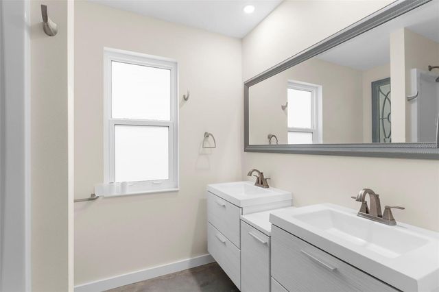 4250 MARLOWE DRIVE, Sarasota, FL 34241