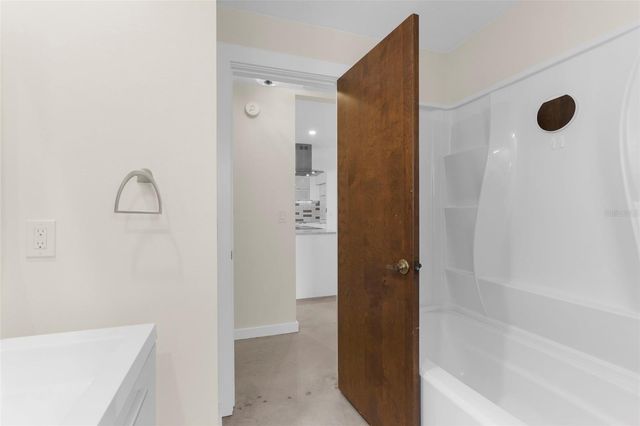 4250 MARLOWE DRIVE, Sarasota, FL 34241