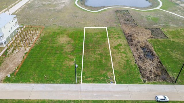 3819 Ohana Lane, Galveston, TX 77554