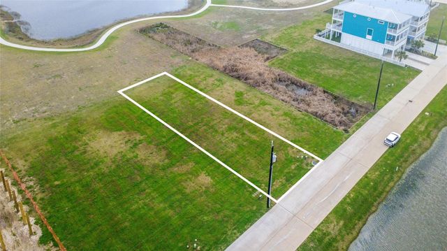 3819 Ohana Lane, Galveston, TX 77554