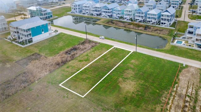 3819 Ohana Lane, Galveston, TX 77554