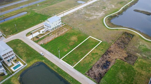 3819 Ohana Lane, Galveston, TX 77554