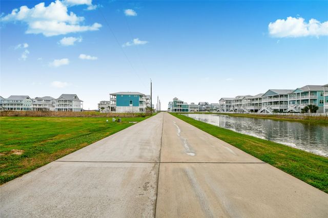 3819 Ohana Lane, Galveston, TX 77554