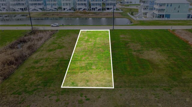 3819 Ohana Lane, Galveston, TX 77554