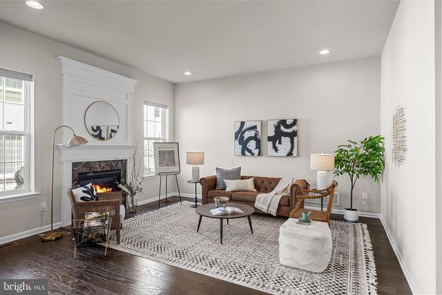 2007 GRANDSTAND WAY, Cherry Hill, NJ 08002