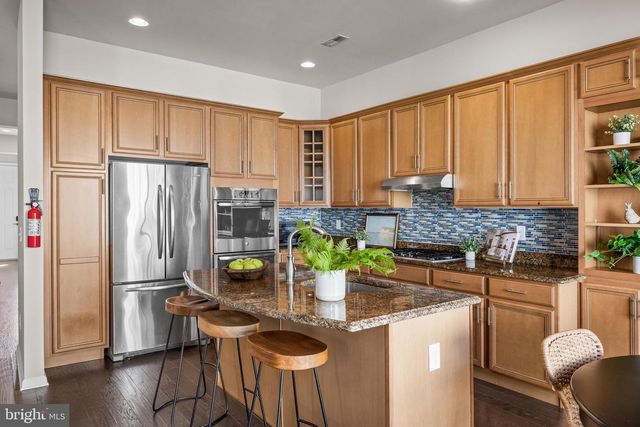 2007 GRANDSTAND WAY, Cherry Hill, NJ 08002