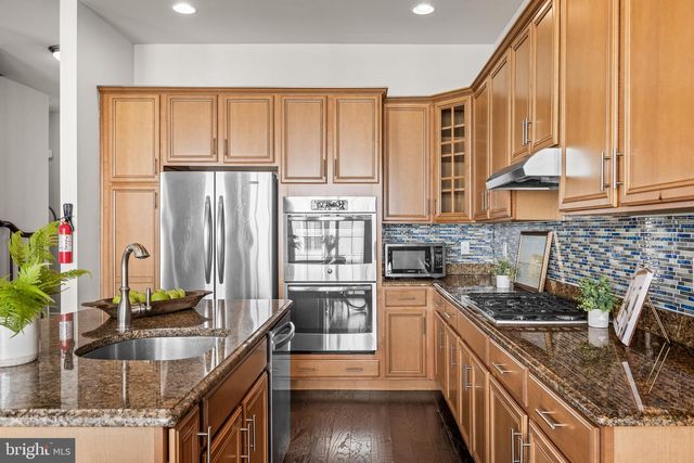 2007 GRANDSTAND WAY, Cherry Hill, NJ 08002