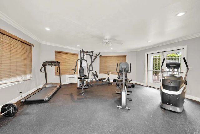 1045 Peach Ave 25, El Cajon, CA 92021