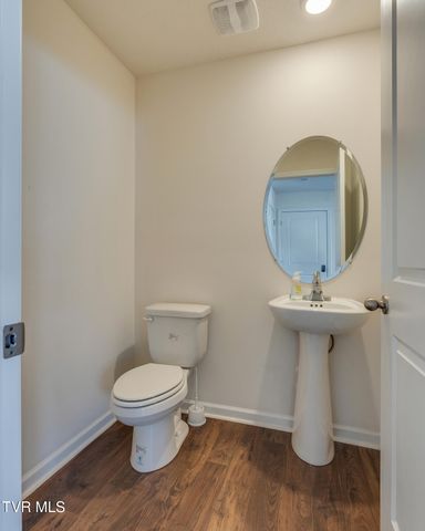 1249 Stamp Lodge Road, Kingsport, TN 37660