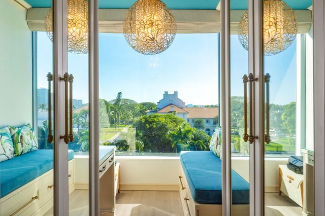 44 COCOANUT Row 526B, Palm Beach, FL 33480