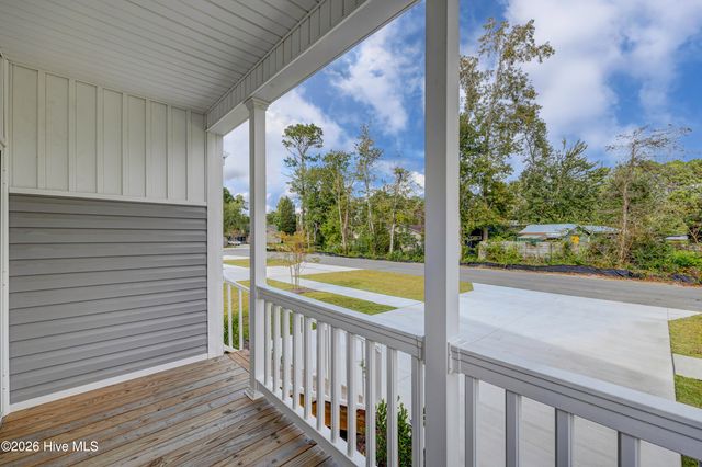 1013 Pine Ridge Court, Castle Hayne, NC 28429