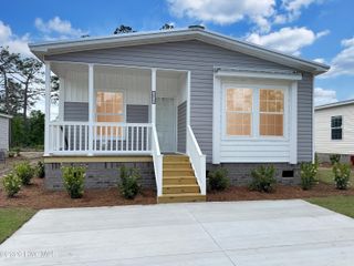 1013 Pine Ridge Court, Castle Hayne, NC 28429