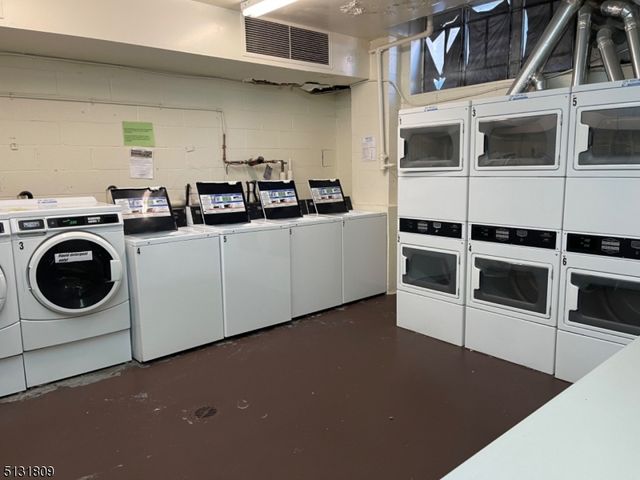 276 Prospect St, Unit 4F 4F, East Orange City, NJ 07017
