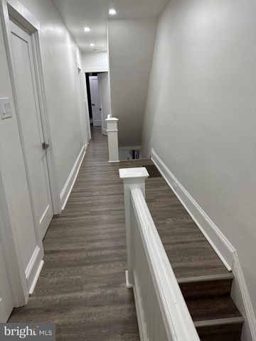 482 MARTIN ST, Philadelphia, PA 19128