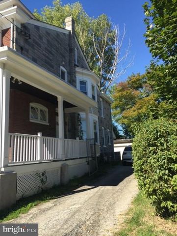 482 MARTIN ST, Philadelphia, PA 19128