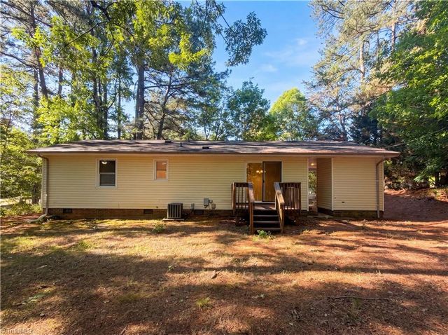 5421 Pine Level Drive, Browns Summit, NC 27214