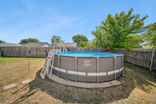 1922 Lexington Road, Claremore, OK 74017