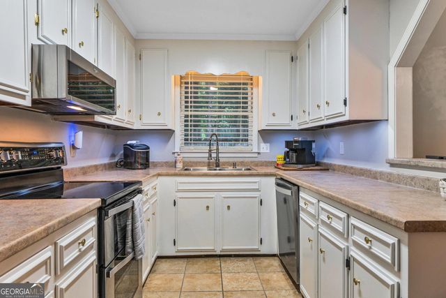 151 Vonron Drive, Macon, GA 31210